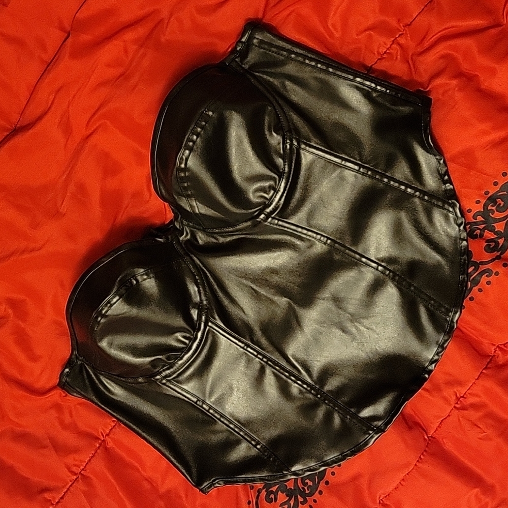 Sexy Black faux leather boned corset lacing bustier corset plus 2XL NWOT - Picture 8 of 16
